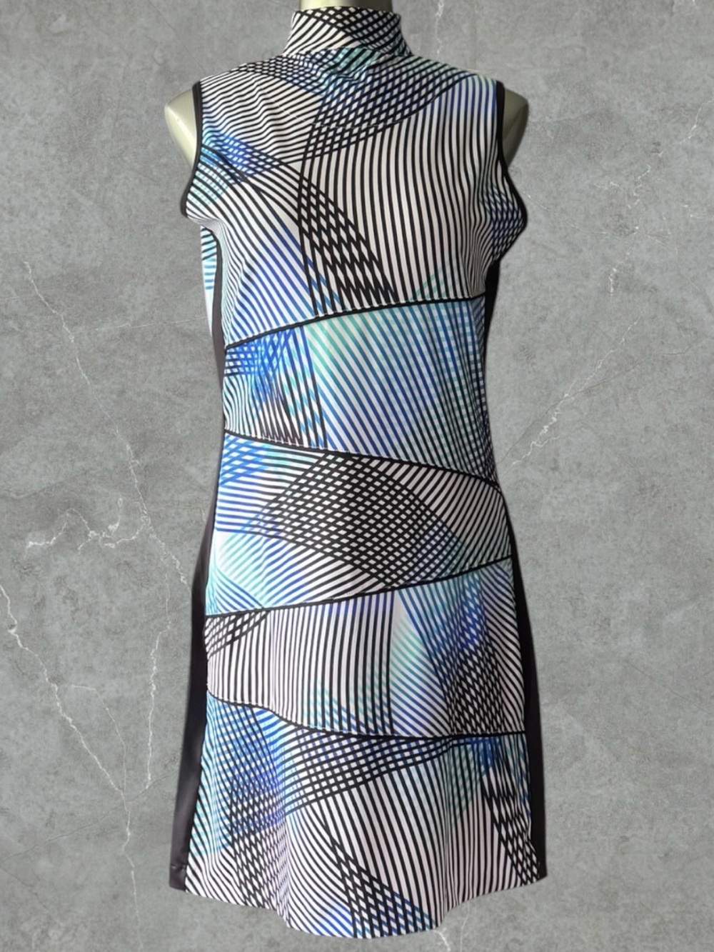 ✅ Tail Active Dress Striped Geometric Pattern